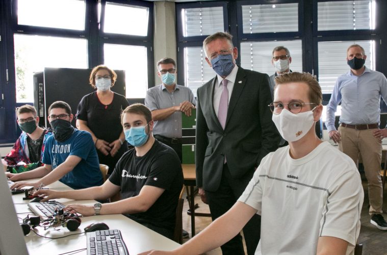 Raspberry P-Raum am BTI Neuss